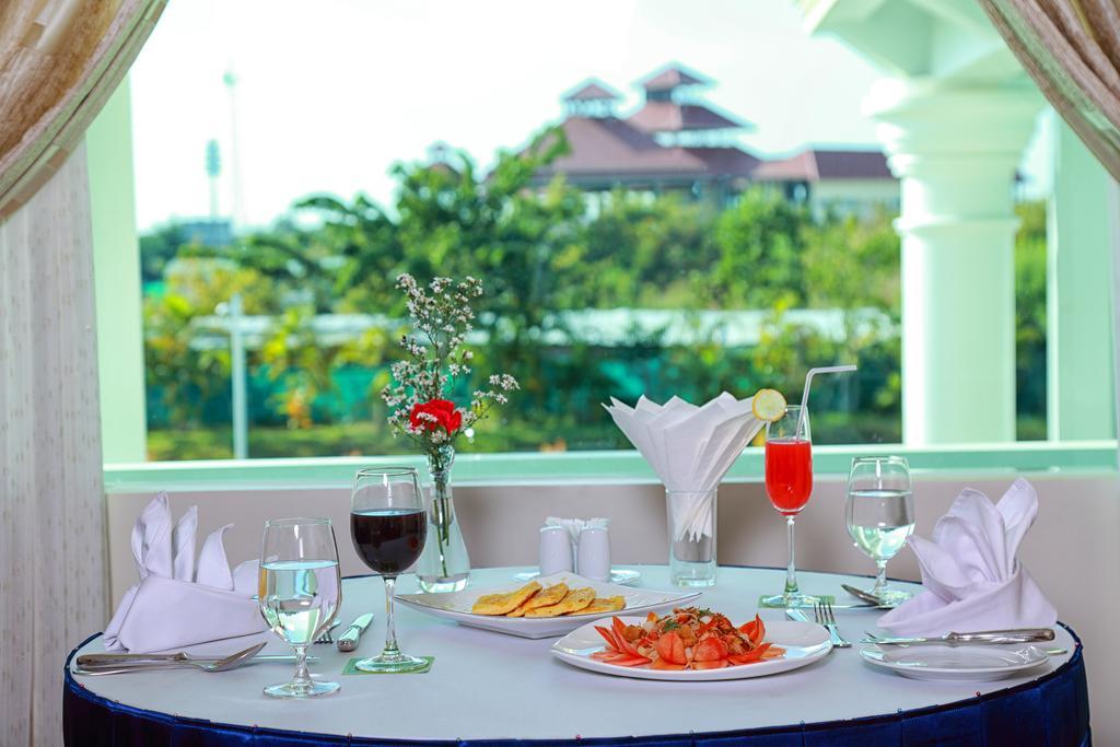 Apex Hotel Naypyidaw Eksteriør bilde