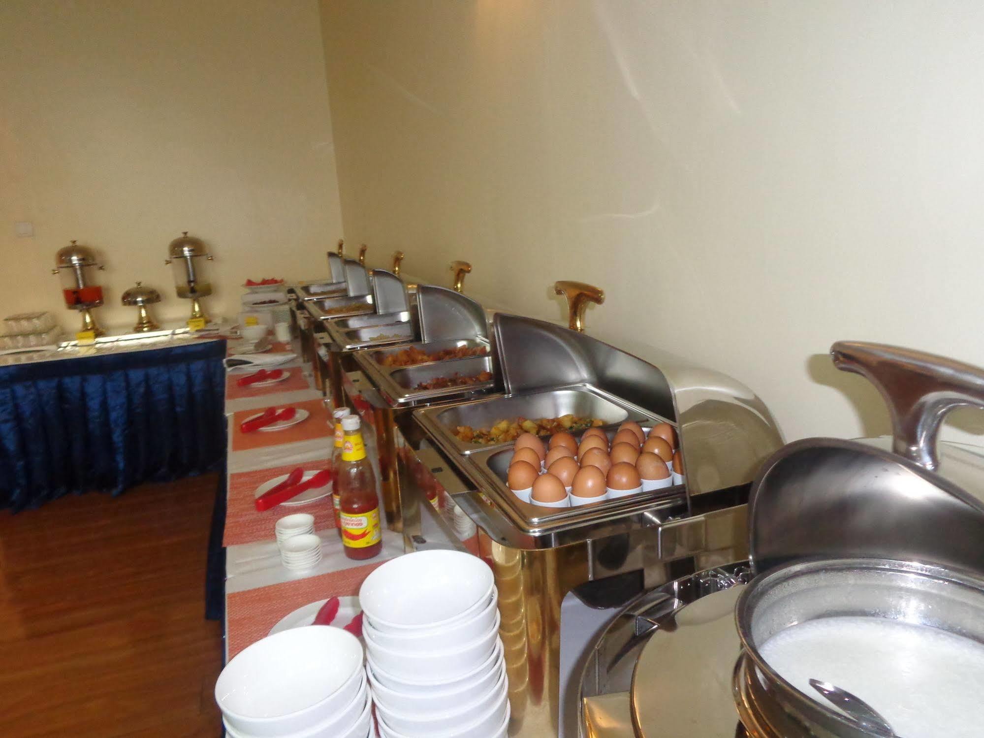 Apex Hotel Naypyidaw Eksteriør bilde